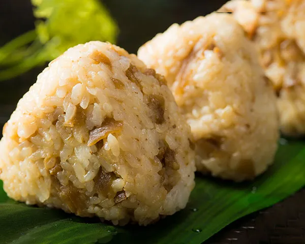 <吉野鶏めし保存会>鶏めしおにぎり