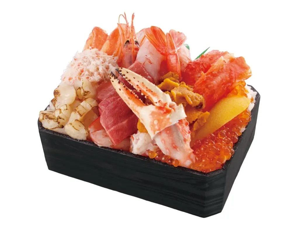 札幌＜鮨 龍儀＞北海道産炙り帆立とボタン蛯と四種類のかにの食べ比べメガ盛り海鮮弁当