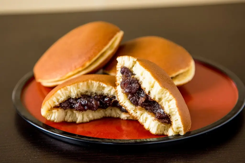 ＜千秋庵総本家＞どら焼き