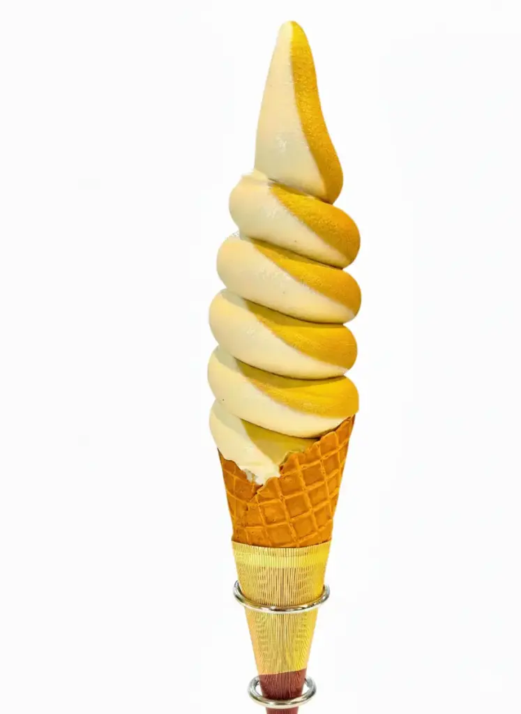 ＜みるくはうす＞北海道DOなの!? フロマージュジャンボソフト