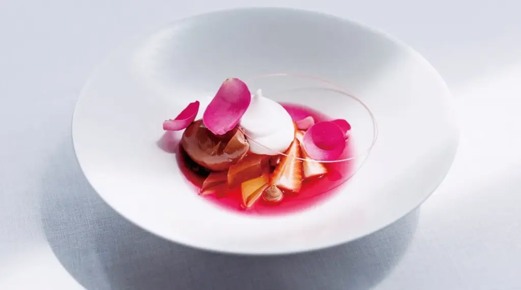 ＜ミネコ カトウ＞アマゾンの原生林を守りたいという想いを込めた「森からのカカオ」