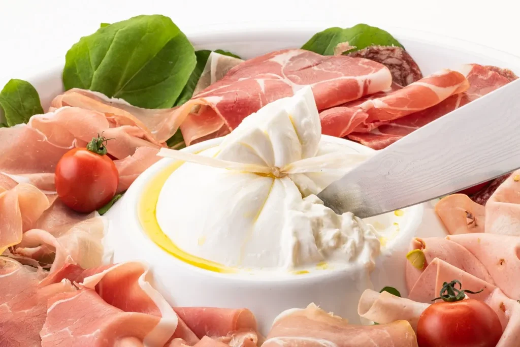 ＜カセイフィーチョ・サンフランチェスコ＞ブッラータ