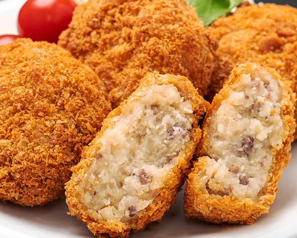 ＜真喜屋＞米沢牛コロッケ