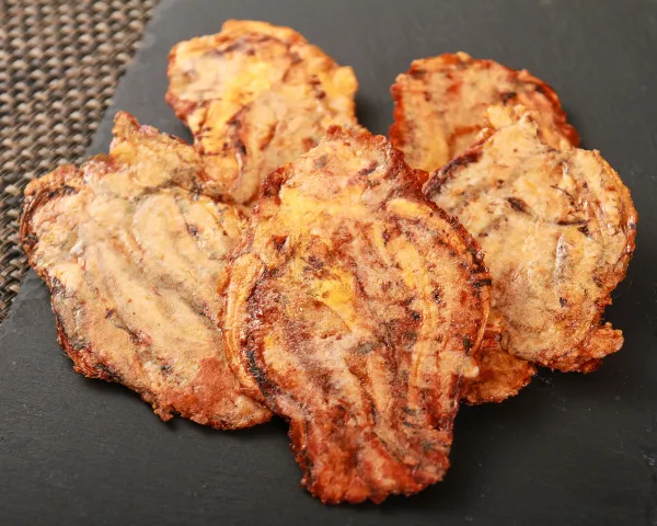 ＜海鮮工房＞金のいか焼き