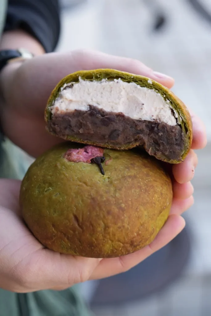 ＜dough-ist＞【伊勢丹新宿店限定】桜クリームあんぱん